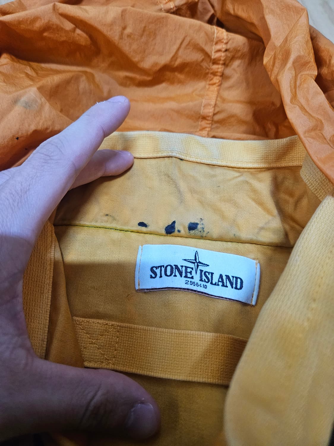 정품 스톤아일랜드 나일론 메탈 오렌지 색상 자켓 S사이즈 상품이미지9