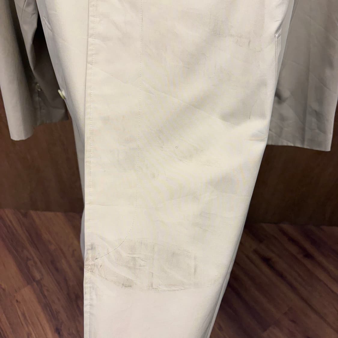 버버리 싱글 브레스티드 코트 노바 체크 안감 소매 스트랩 디테일 베이지 상품이미지8