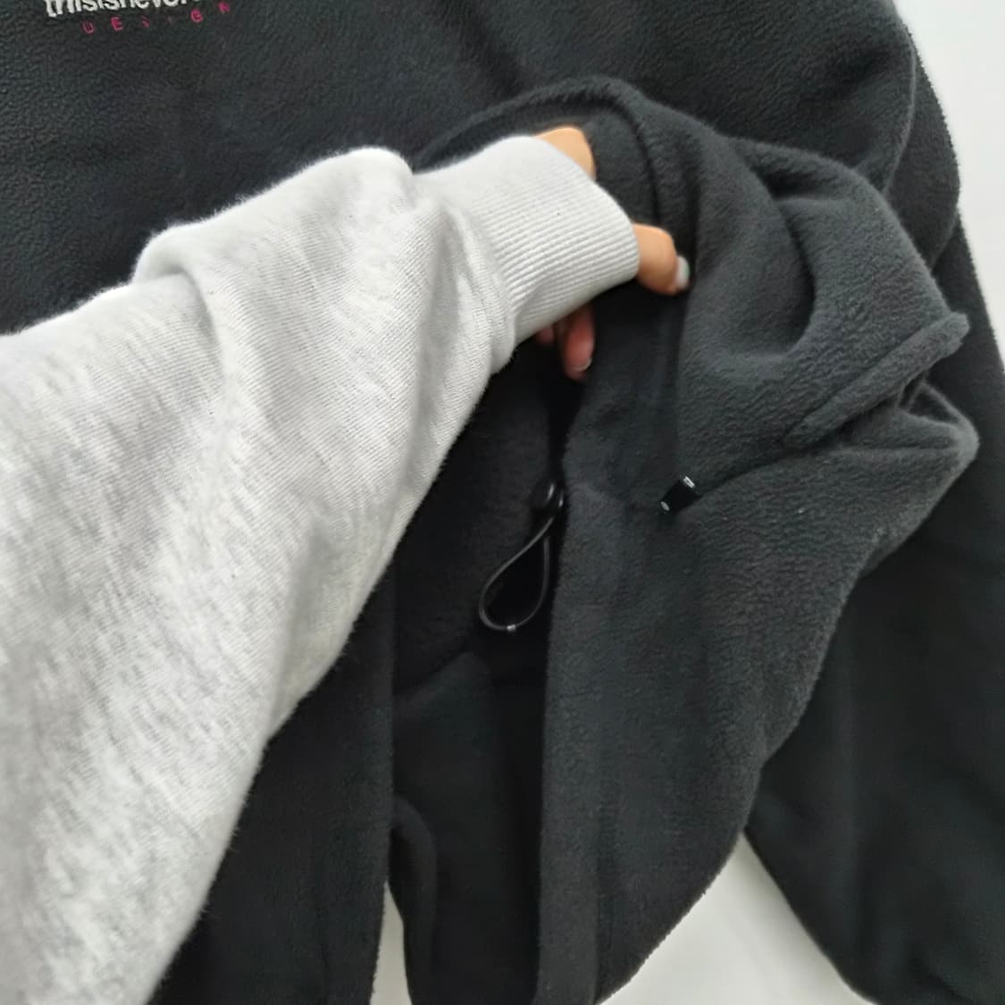 디스이즈네버댓 블랙 하프집업 플리스 남성 XL 상품이미지4