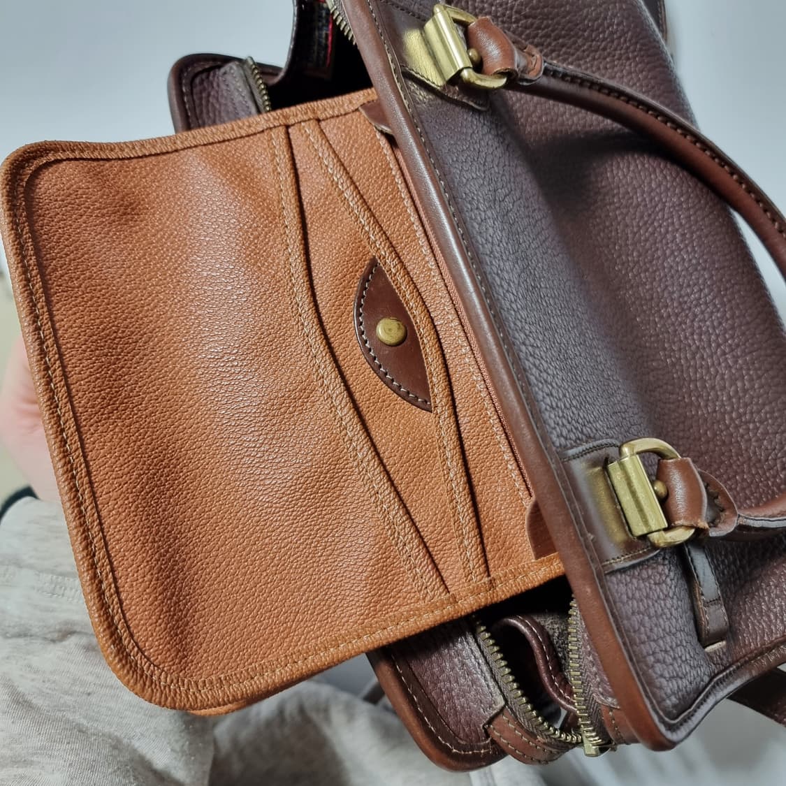 두니앤버크 소가죽 숄더백 토트백 핸드백 가방 >> 상태굿 상품이미지9