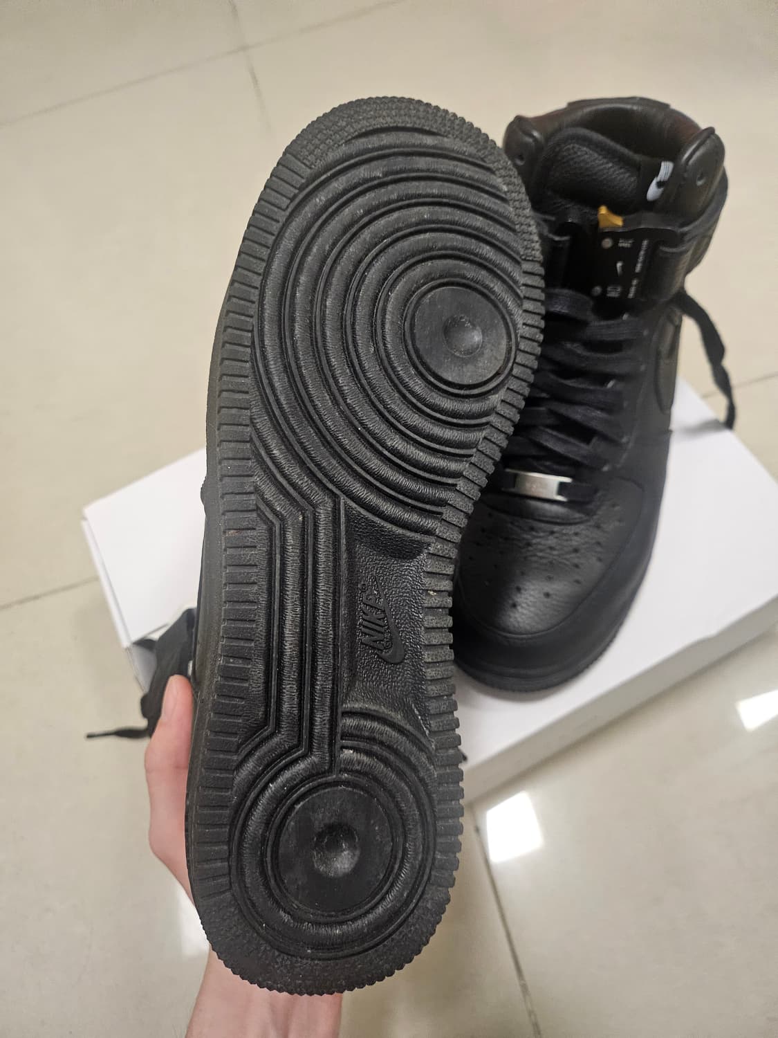 (us7.5) 나이키 x 알릭스 에어포스1 하이 트리플블랙 상품이미지5