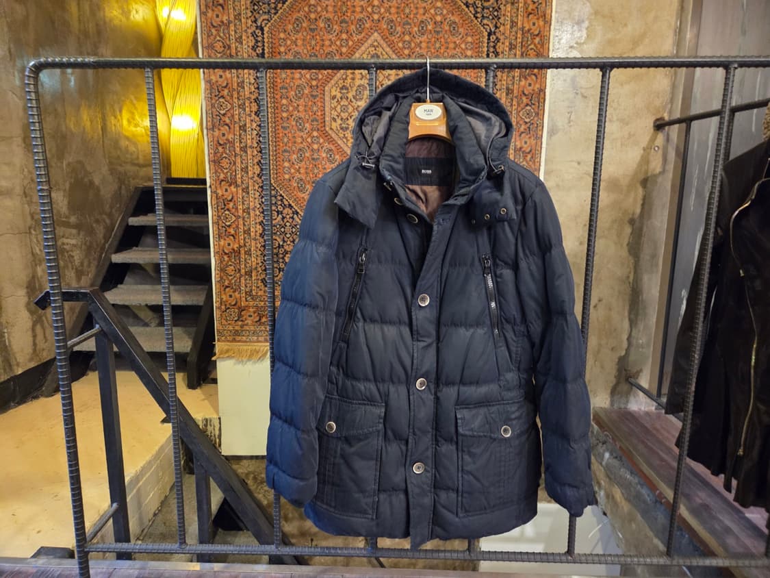 휴고보스 블랙라벨 다운자켓 상품이미지1