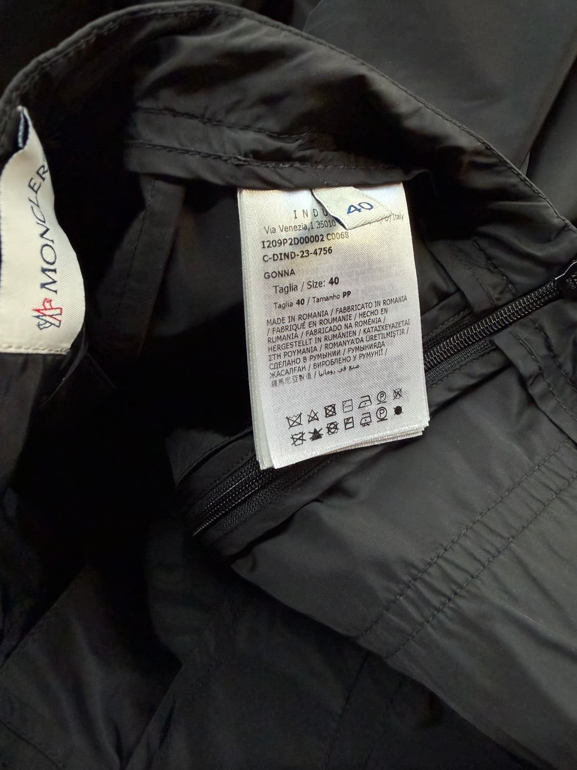 40/ 몽클레어 신형 플레어 미디 나일론 스커트 상품이미지10