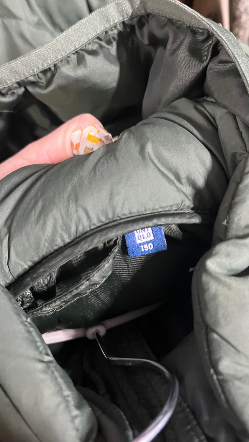 유니클로 워셔블 퍼프테크 키즈 경량패딩 150 상품이미지2