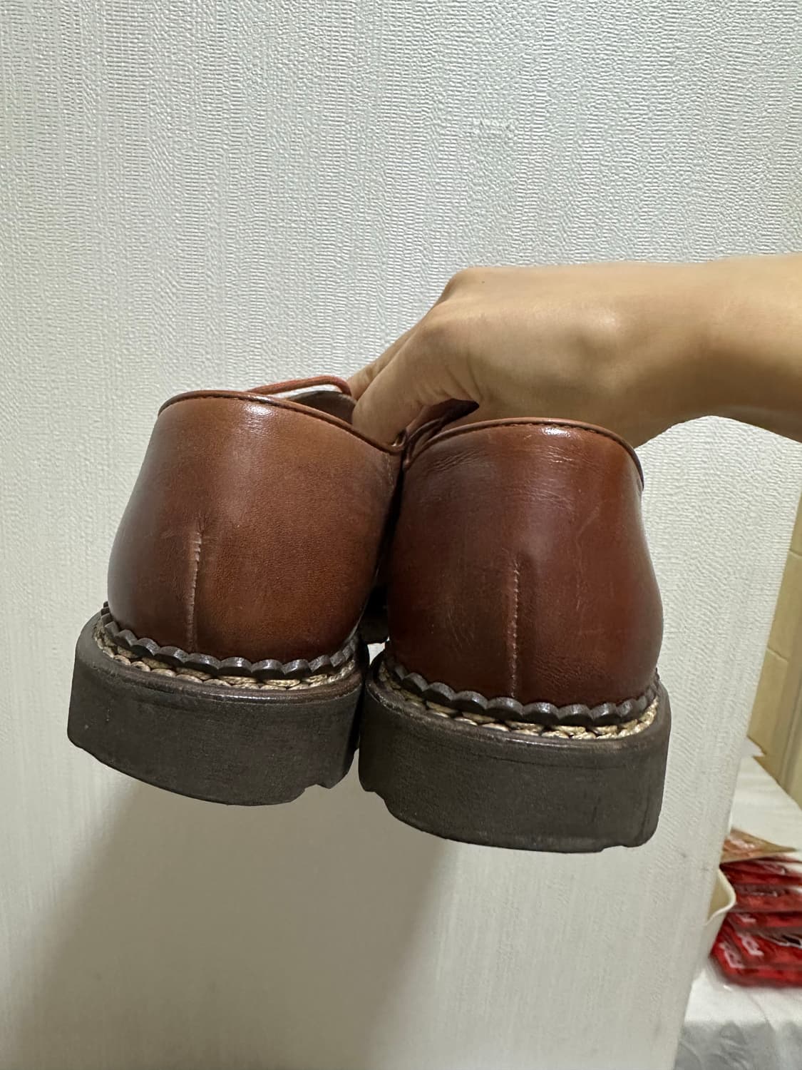 39) 파라부트 미카엘 브라운 팝니다 상품이미지5