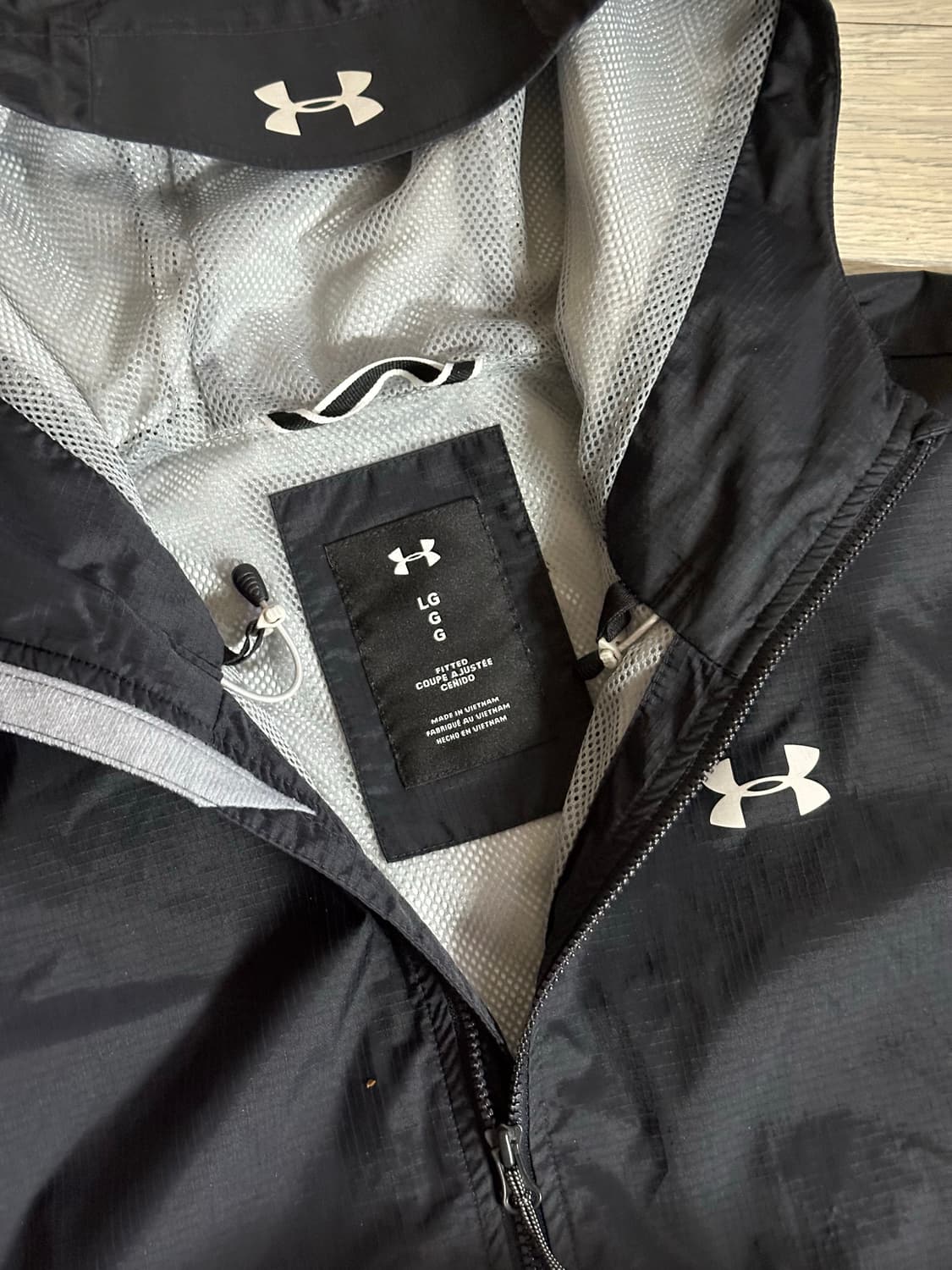 언더아머 바람막이 L 상품이미지4