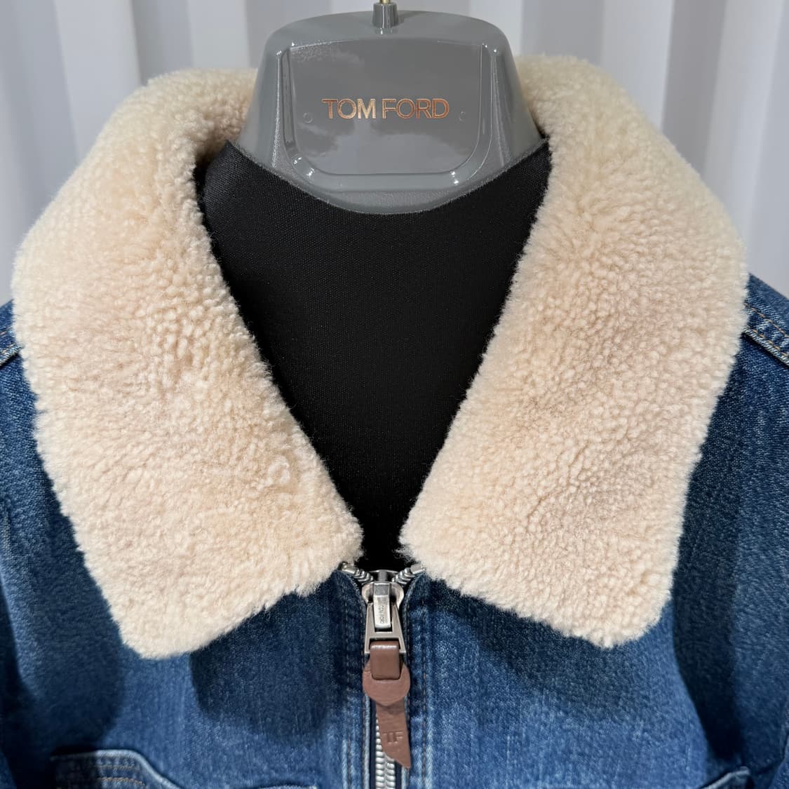 54 / 톰포드 데님 시어링 블루데님 청자켓 상품이미지2