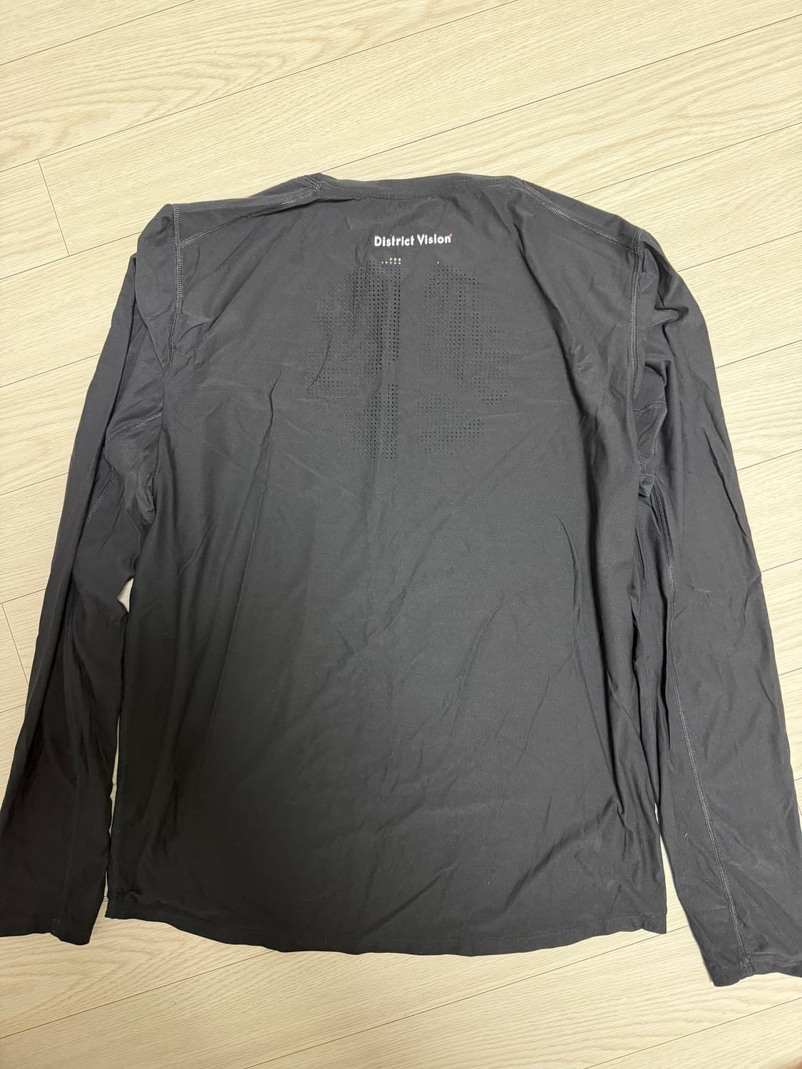 디스트릭트비전 롱슬리브 L사이즈 상품이미지2