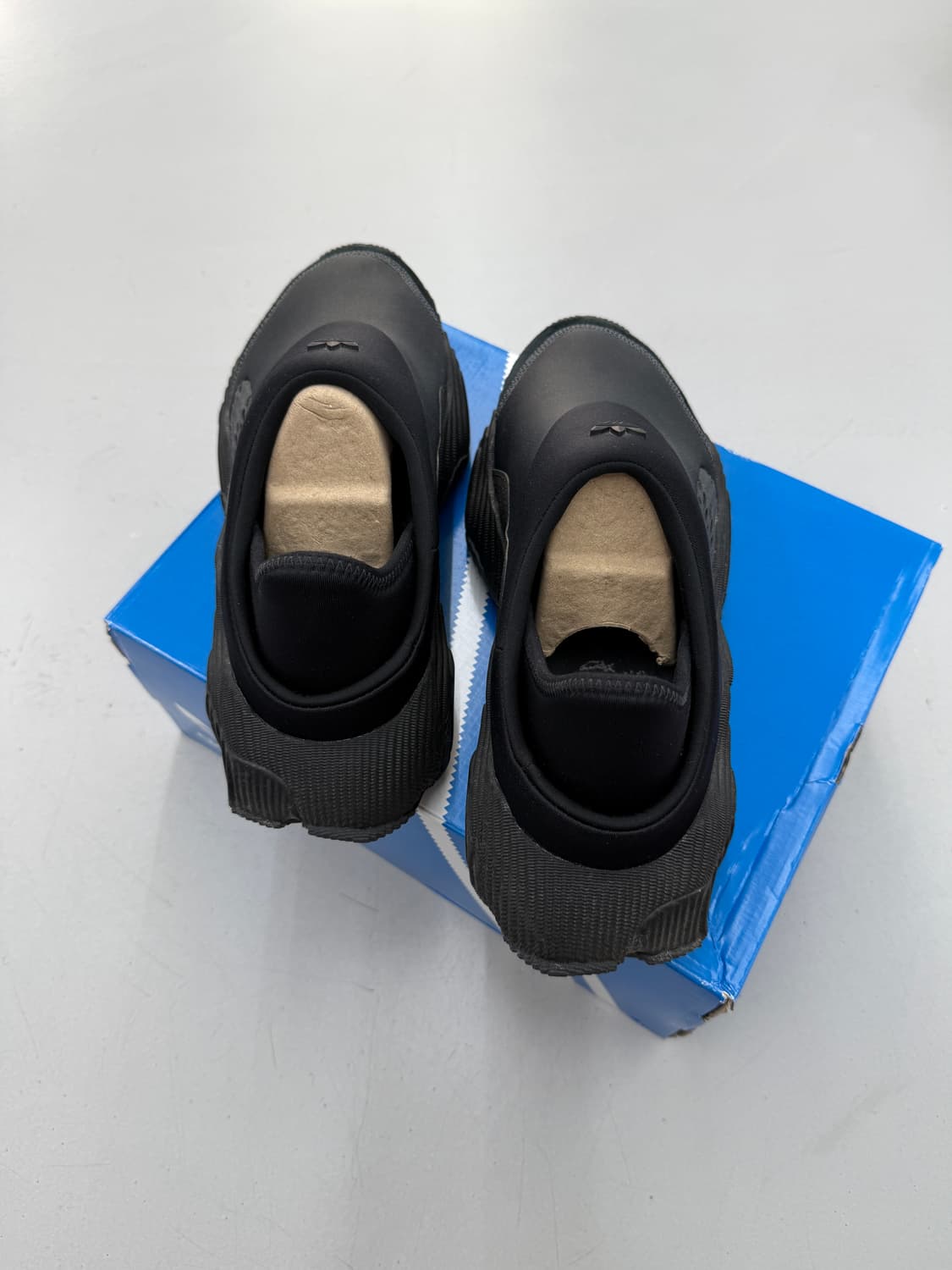 아디다스 로버뮬 어드벤처 블랙 9.5 상품이미지7