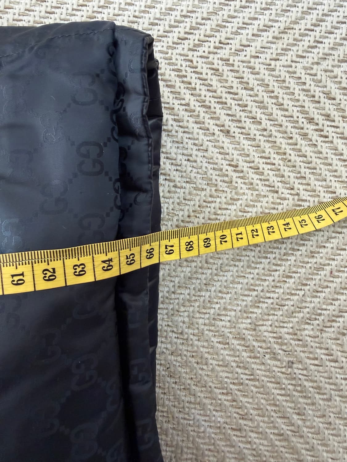 정품) 구찌 GG 로고 남성 리버시블 블랙 패딩 48 상품이미지10