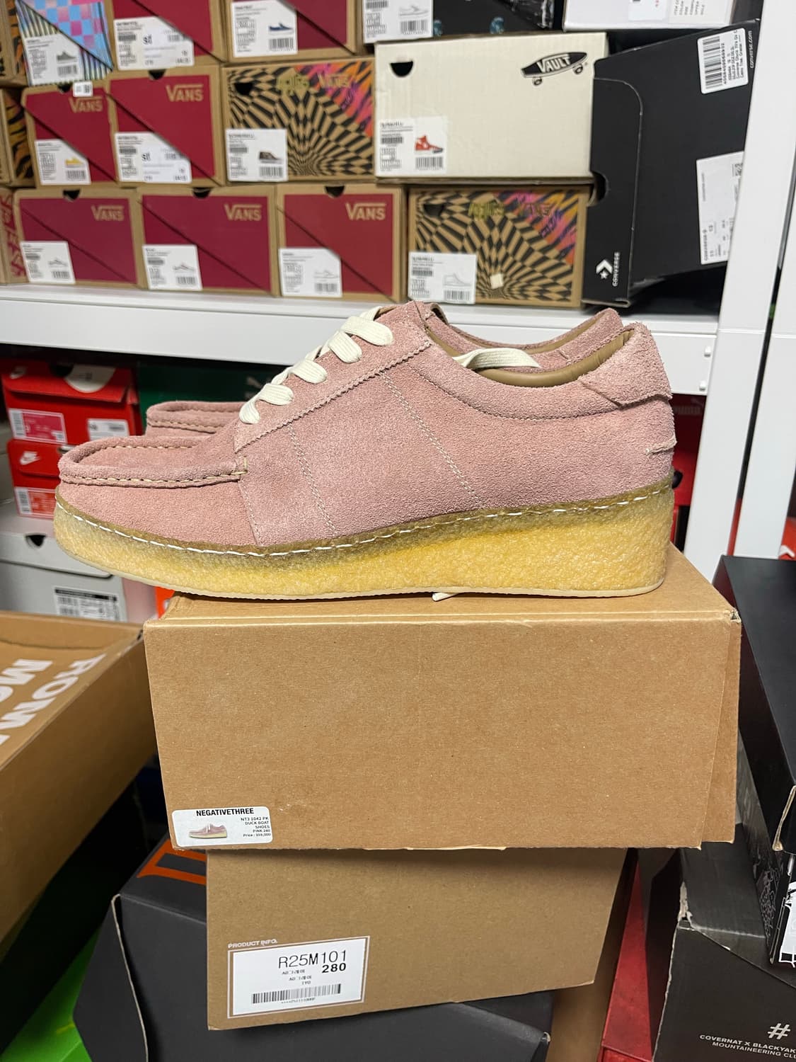 네거티브쓰리 듀익 보트 핑크 스웨이드 상품이미지4