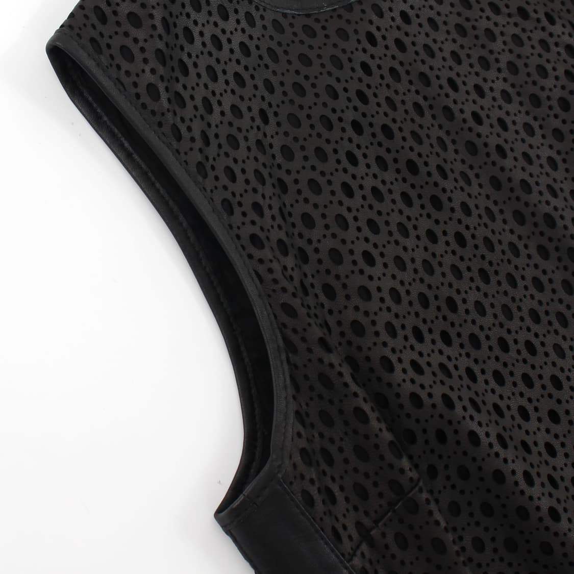 띠어리 Theory 리얼 양가죽 펀칭 나시 슬리브리스 지퍼 블라우스 상품이미지4