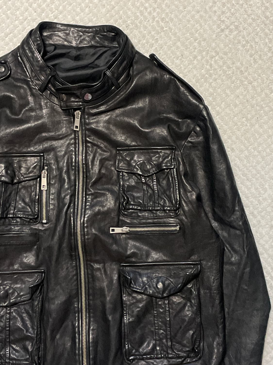 웨스턴 무드 이태리 램스킨 양가죽 절개 포켓 레더 자켓 상품이미지3