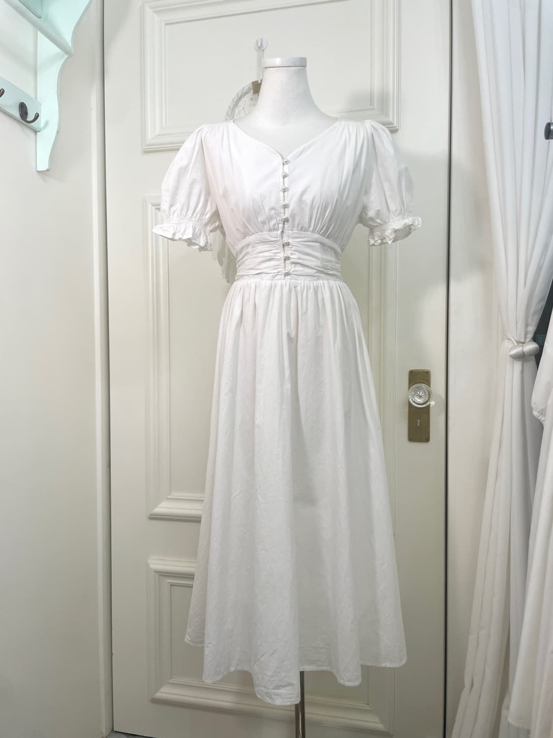 white waist shirring pearl button cotton 상품이미지1