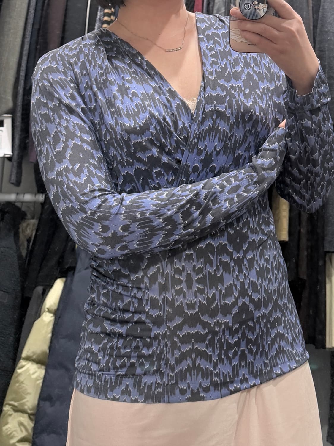 Etro 에트로 애니멀패턴 랩 셔링 블라우스 상품이미지6