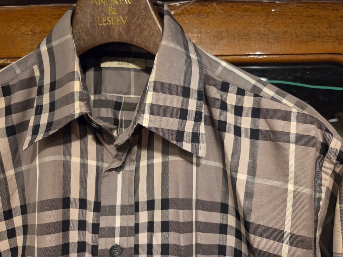 버버리 클래식 셔츠 상품이미지3