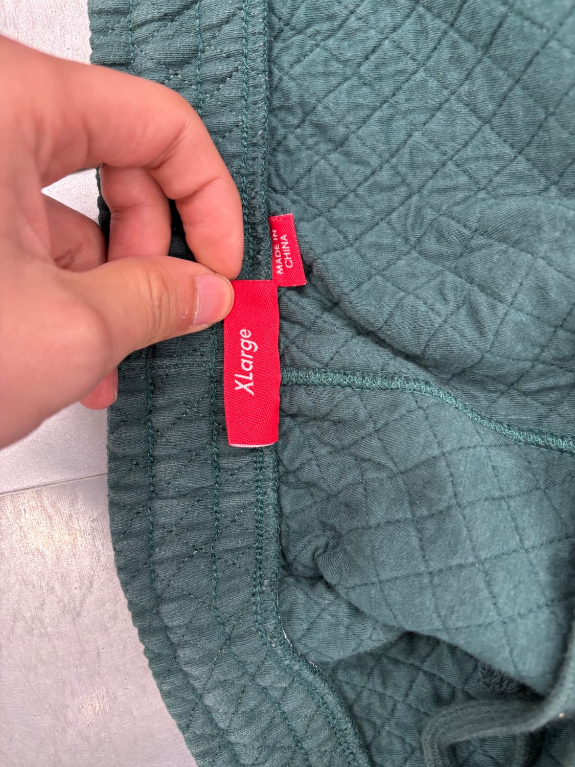 슈프림 23ss 마이크로 퀼팅 스웨트팬츠 xl 상품이미지5