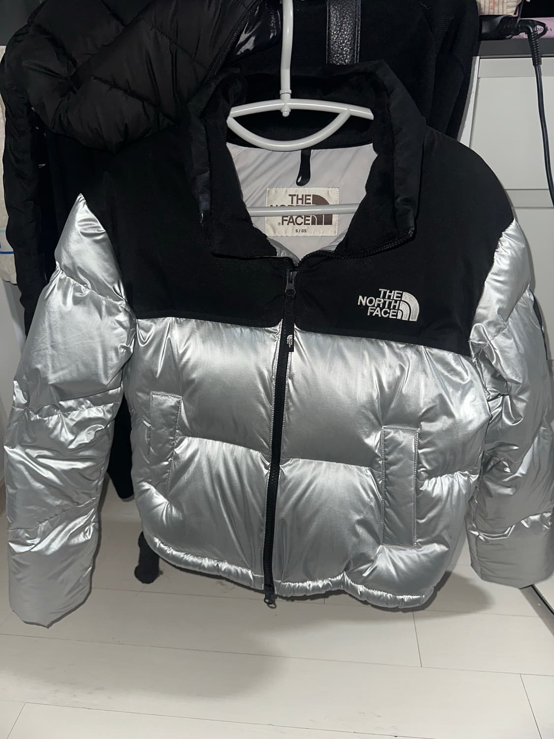 노스페이스 화이트라벨 여성 노벨티 눕시 다운 자켓 상품이미지4