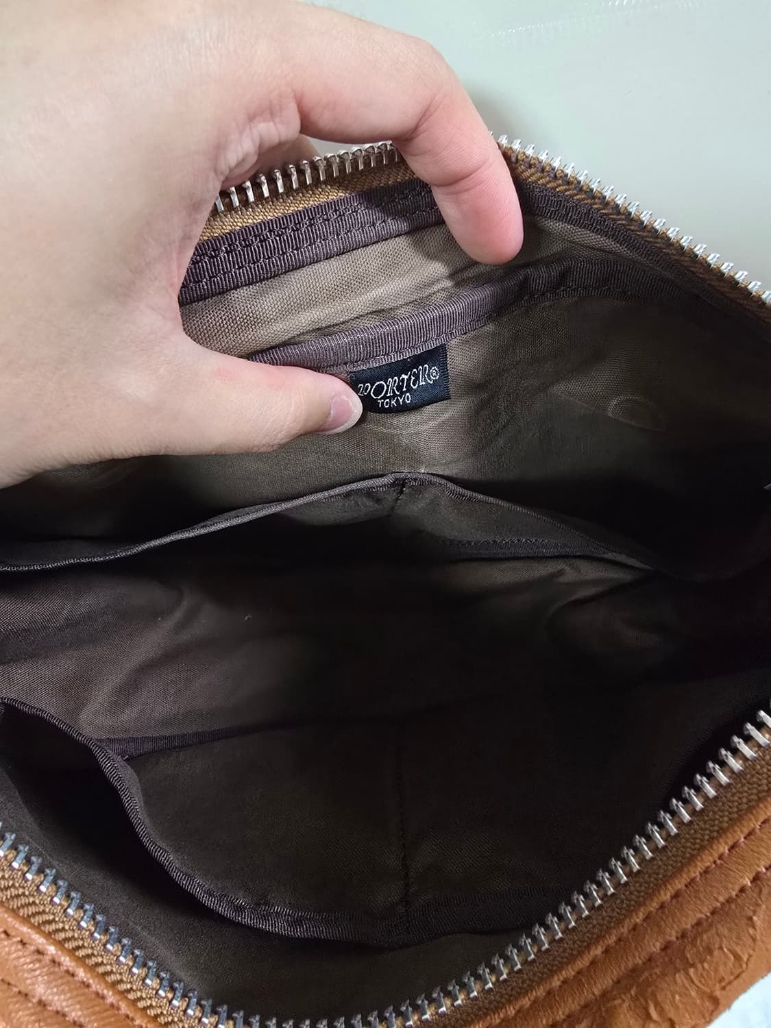포터 프리스타일 숄더백 카멜색 판매해요 상품이미지7