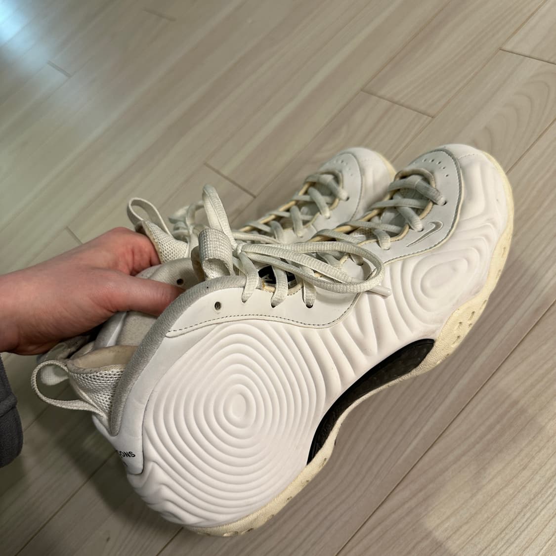 꼼데가르송 나이키 폼포짓 270 화이트 상품이미지5