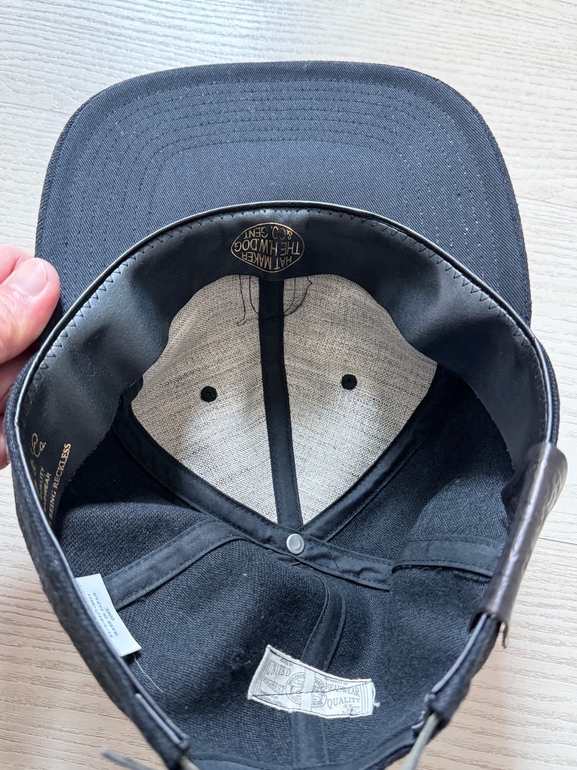 the hw dog 도그앤코 베이스볼캡 블랙 한정판 상품이미지4