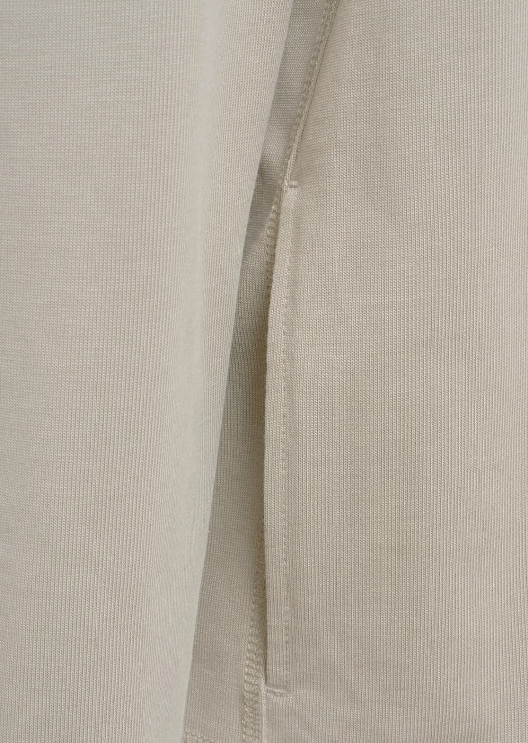 아모멘토 slim fit pocket jumper beige 상품이미지7