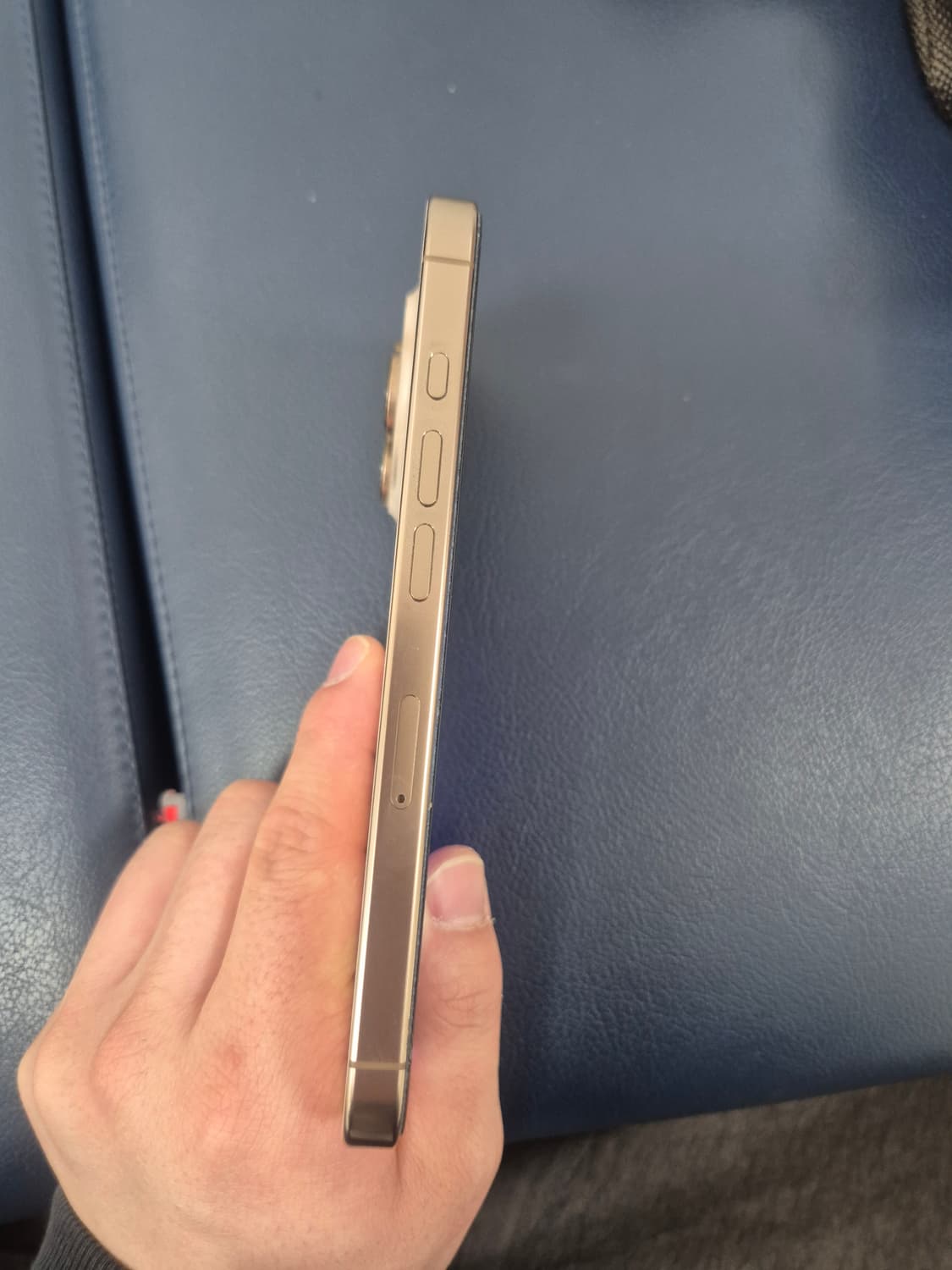 아이폰 16 프로 128GB 판매합니다. 상품이미지3