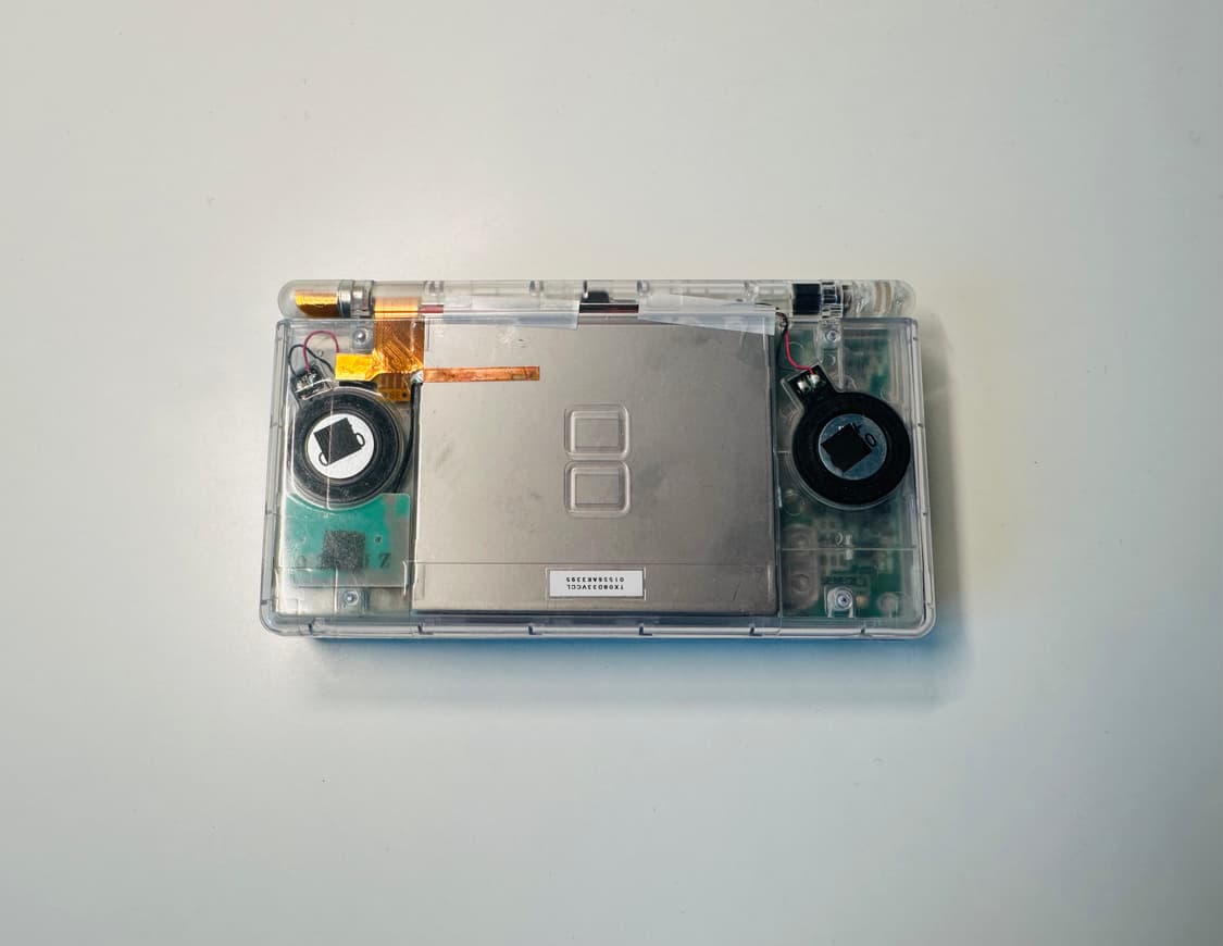 닌텐도 DSL 클리어 하우징 한글 정발판 + 정품 충전기 판매(게임보이) 상품이미지2