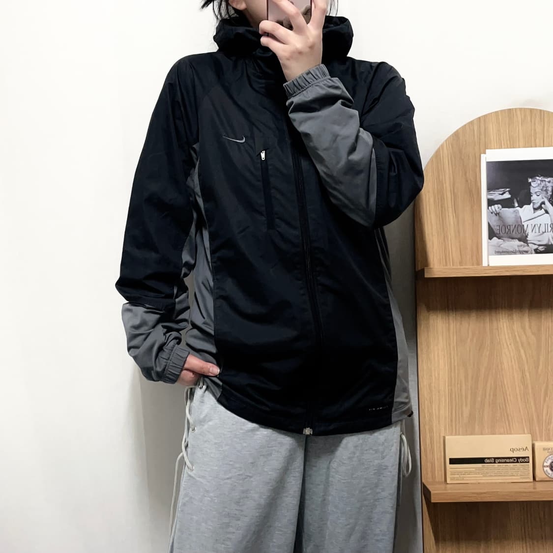 [정품] 나이키 블랙 그레이 스우시 병아리 바막 [ M ] 상품이미지1