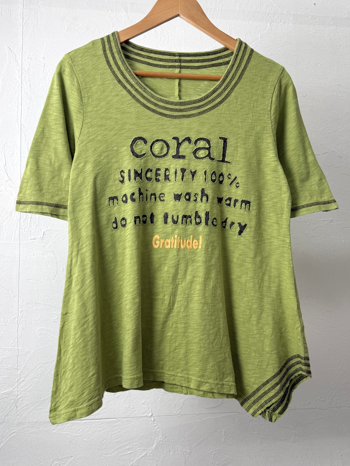 Coral 오버록 스티치 반팔 티셔츠 상품이미지2