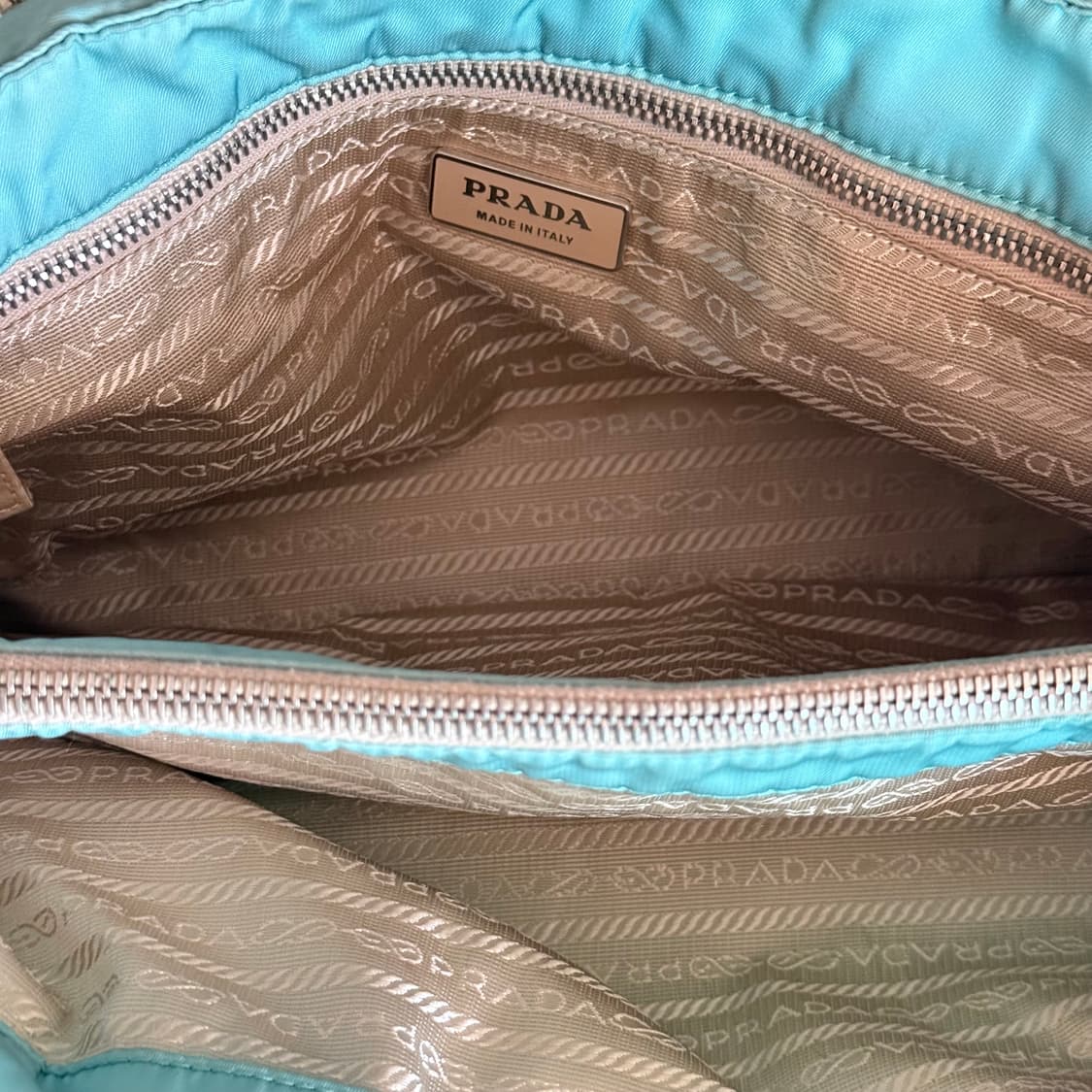 2010s prada nylon bag 상품이미지2