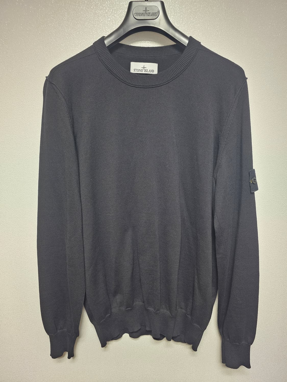 스톤아일랜드 소프트 크루넥 니트 23SS 상품이미지1