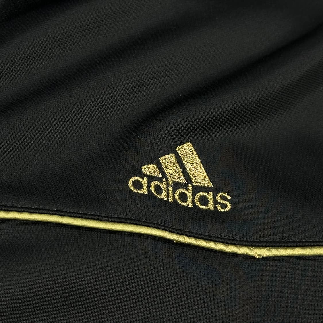 아디다스 올드스쿨 미니멀 삼선 져지 블랙 골드 L 상품이미지3