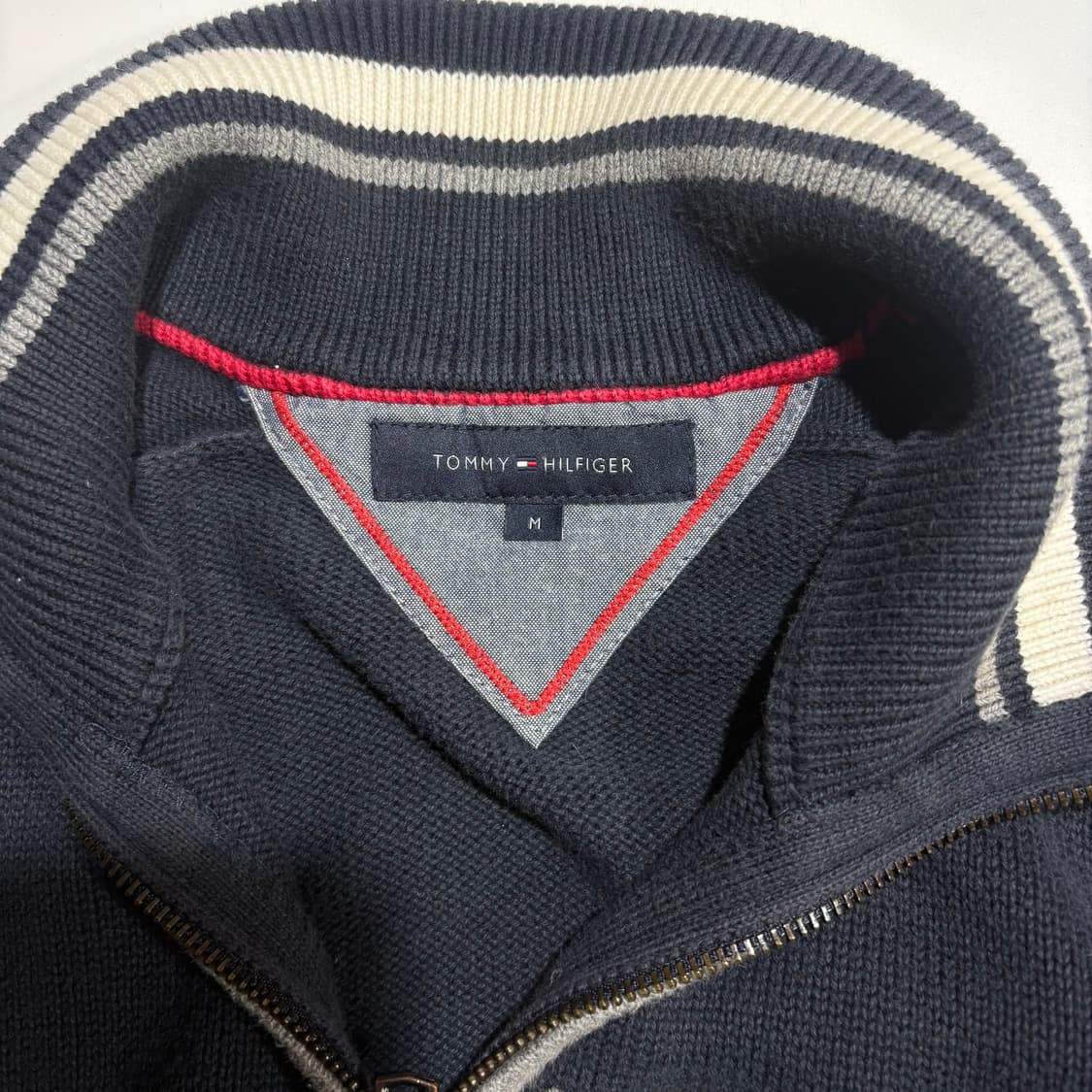타미힐피거 빅로고 집업 니트 상품이미지5