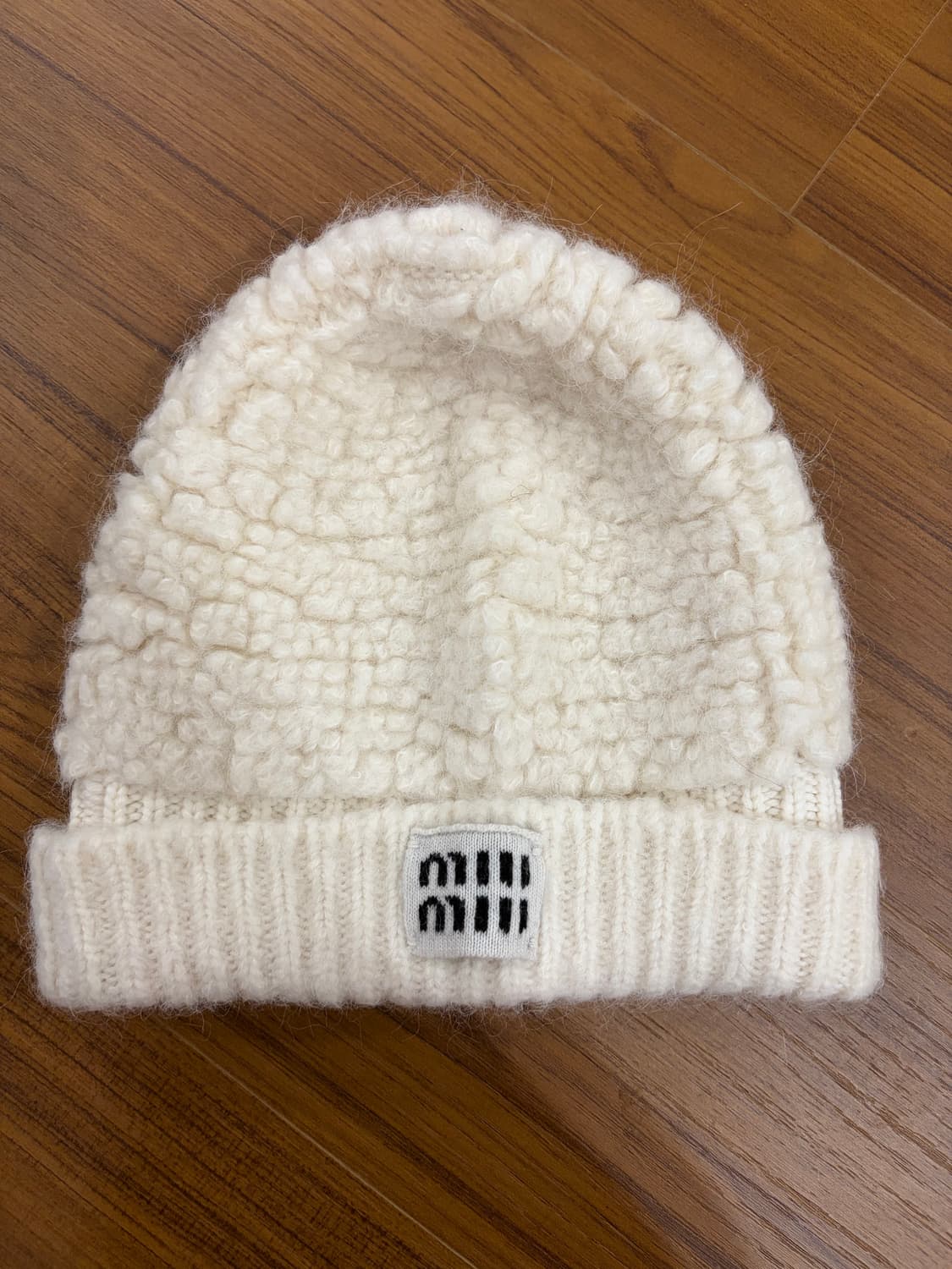 미우미우 비니 팝니다 상품이미지1