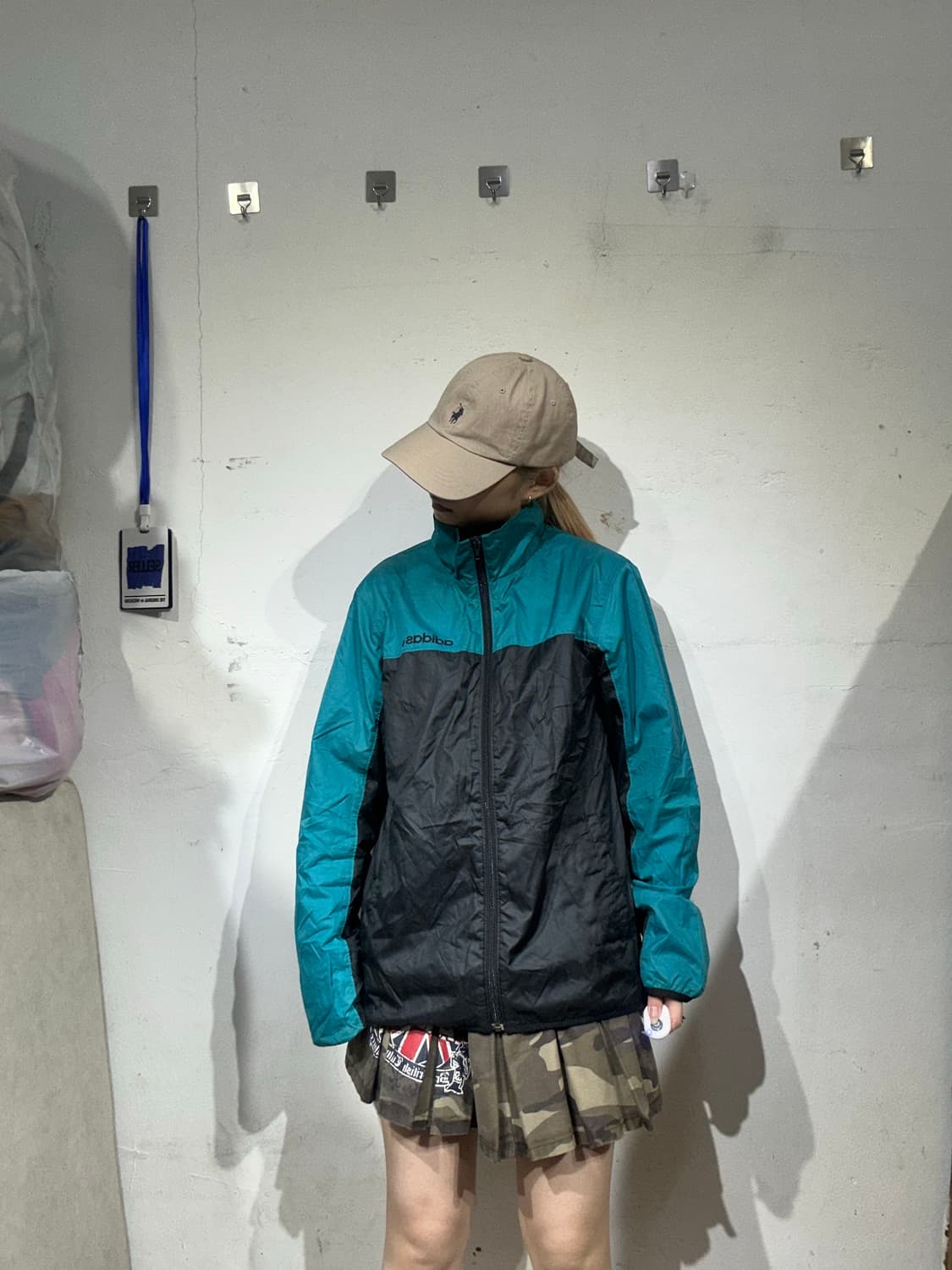 아디다스 블랙 민트 트랙 바람막이 자켓 M 상품이미지2