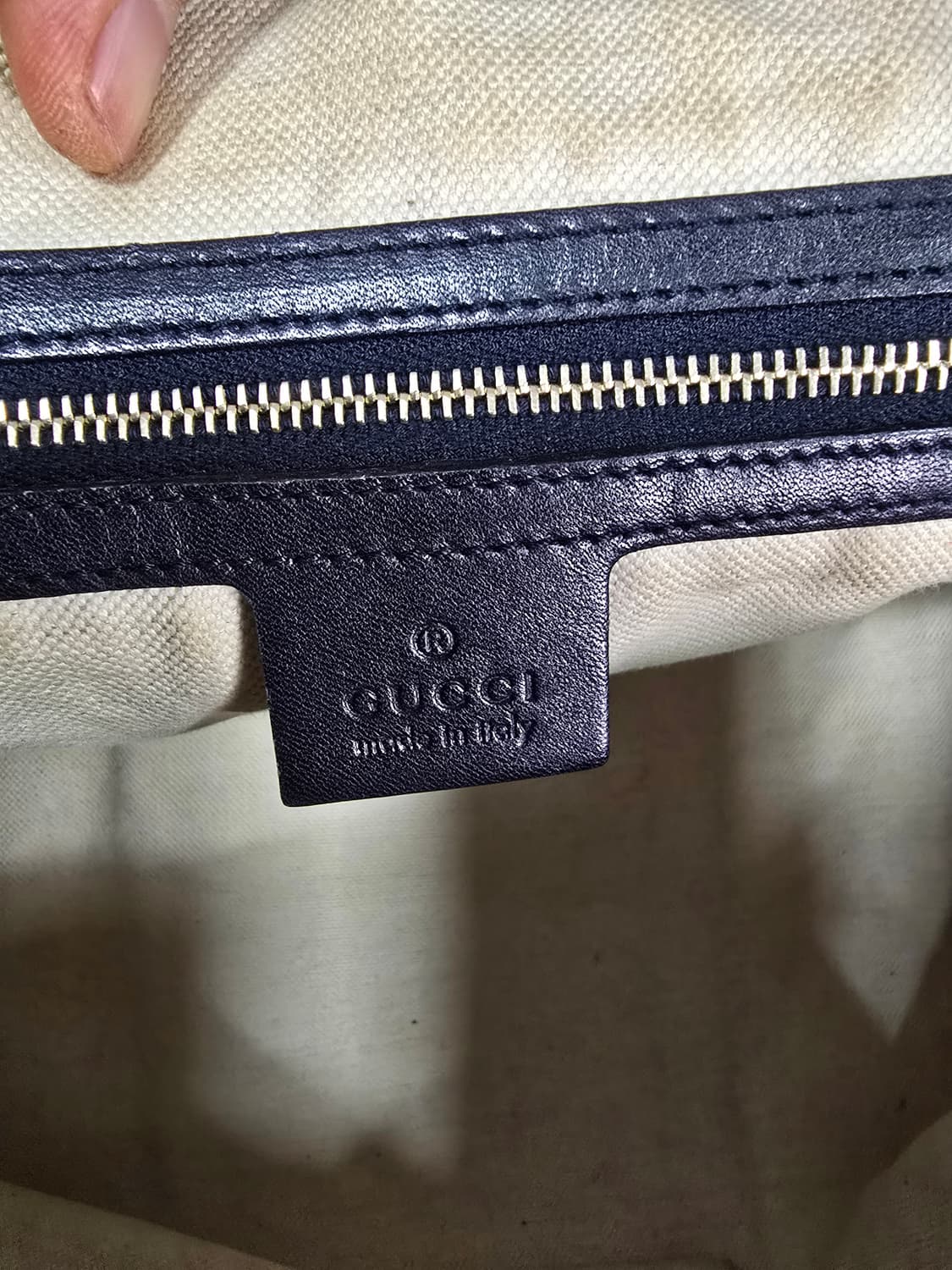 구찌 GG 캔버스 삼선 숄더백  상품이미지9