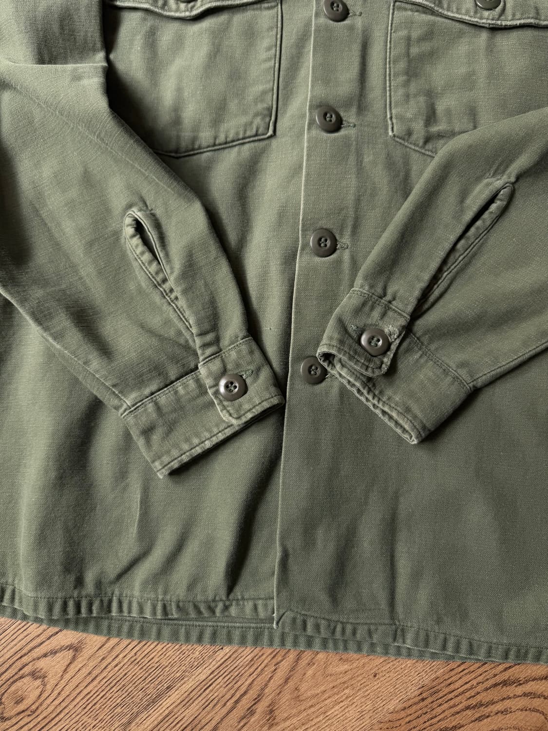 [M]70's 오리지널 U.S ARMY OG-107 패치 밀리터리 셔츠 상품이미지5