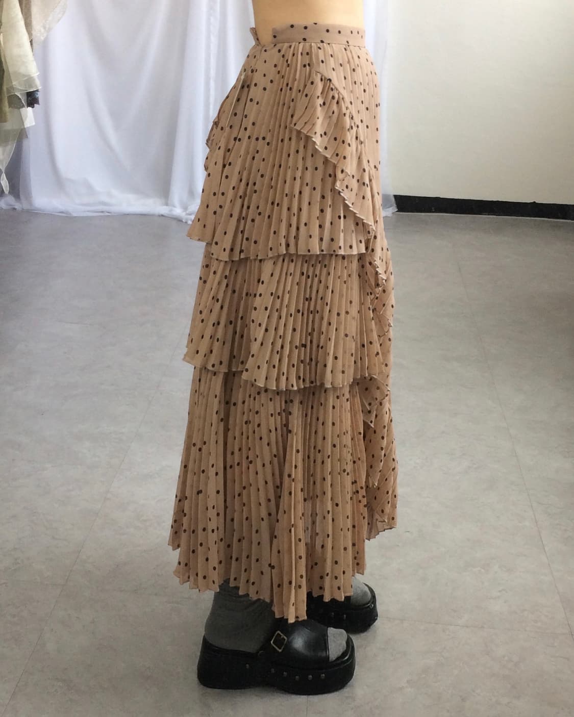 Dot pattern frill layer long skirt 상품이미지5