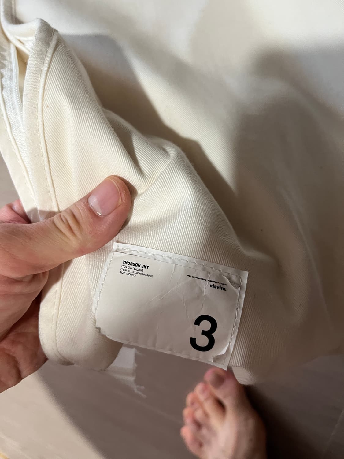 비즈빔 22fw 스팟 토르손 3 상품이미지6