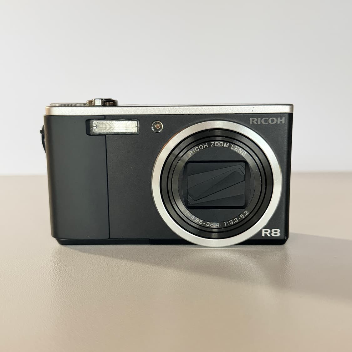 ✨미품 장원영 이즈나 방지민 픽✨ricoh 리코 r8 블랙 빈티지디카 상품이미지4
