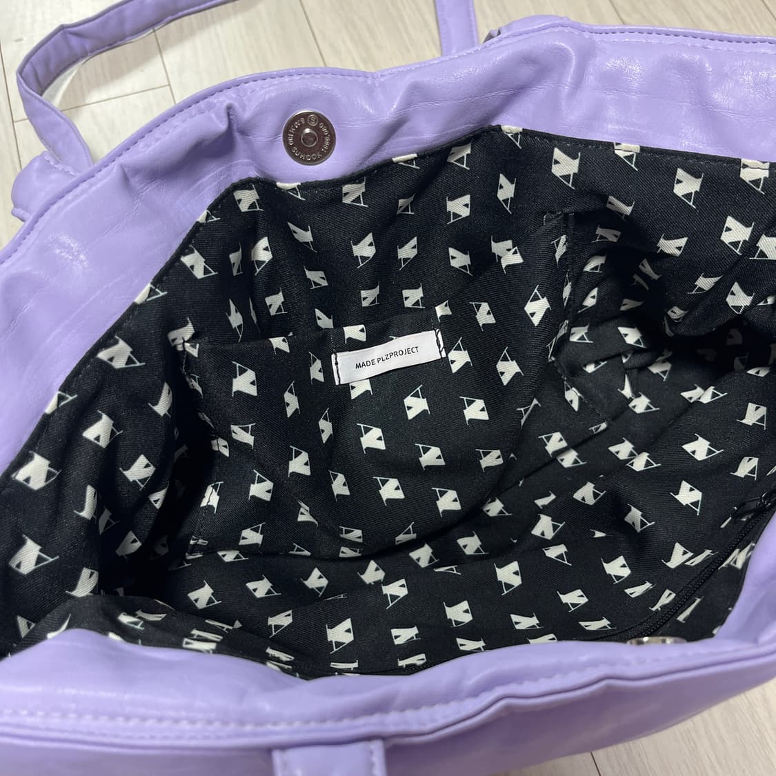 플리즈프로젝트 패딩숄더백 라벤더 퍼플 상품이미지3