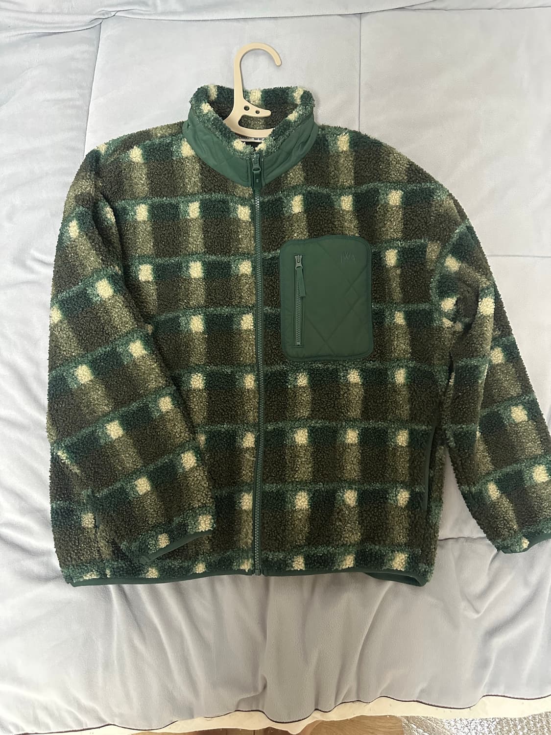 유니클로 JW 앤더슨 콜라보 후리스 자켓 상품이미지1