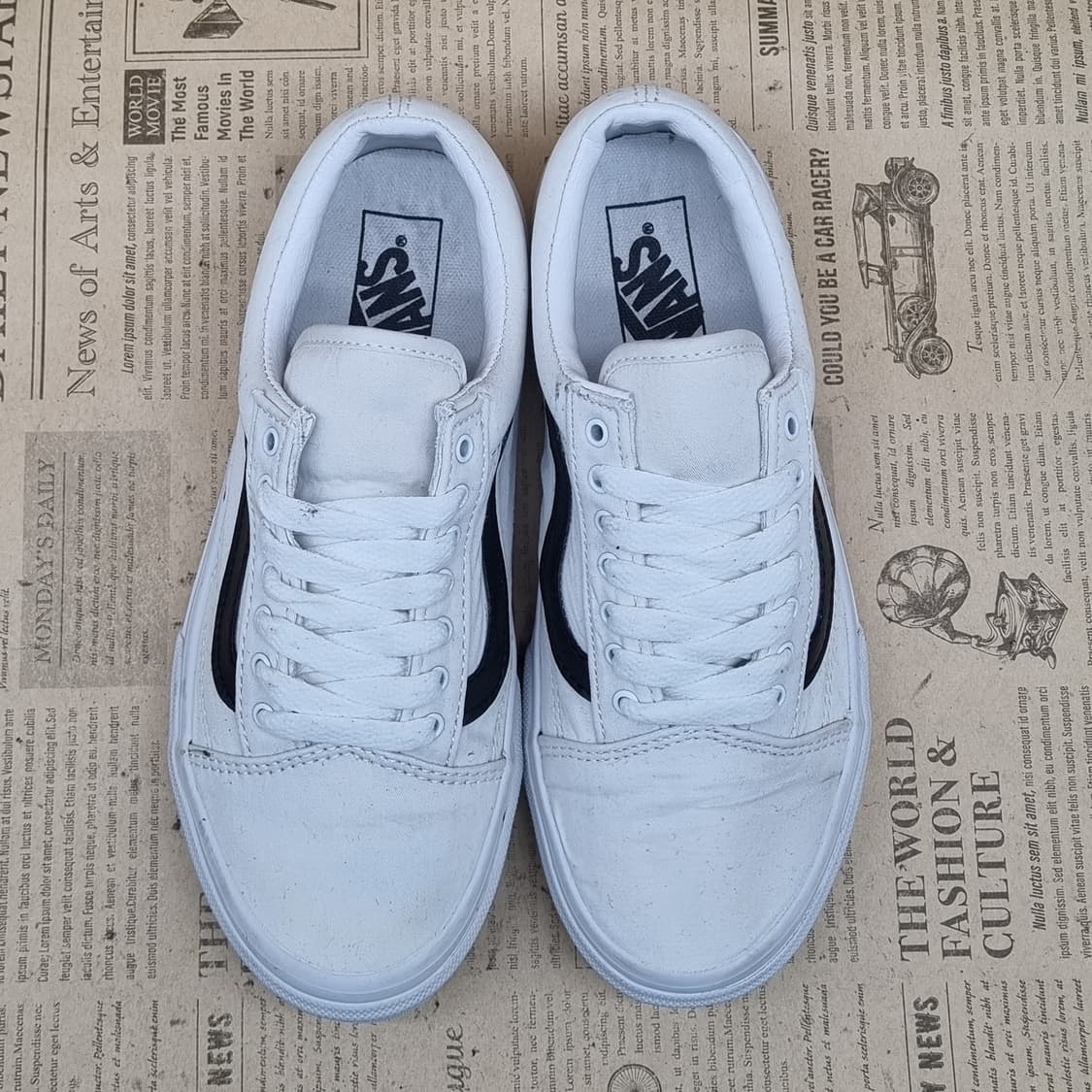 반스 올드스쿨 흰검스니커즈225 상품이미지2