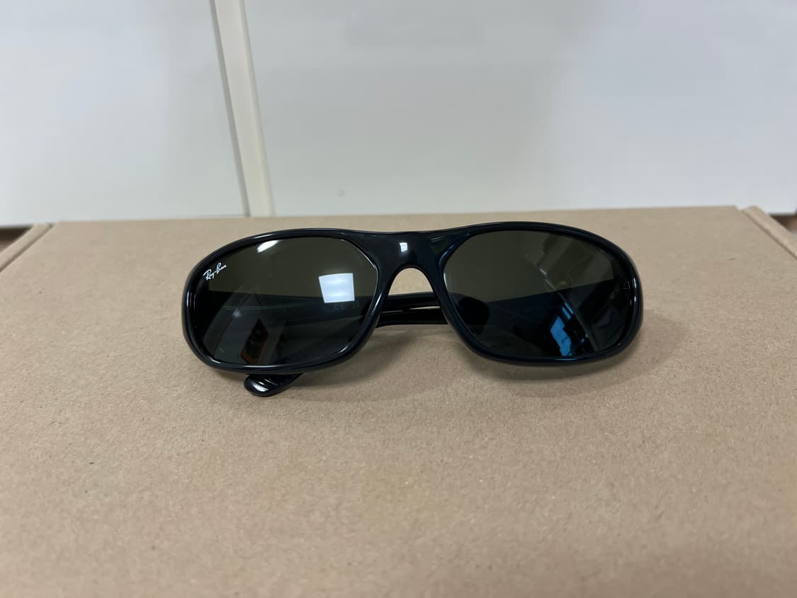 레이벤 대디오 선글라스 판매합니다. 상품이미지3