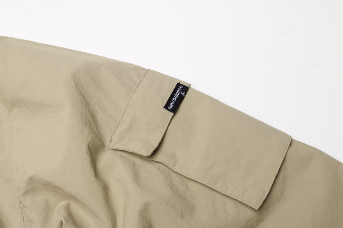 [L] 뉴발란스 UNI 에센셜 우븐 피스테 자켓 상품이미지2