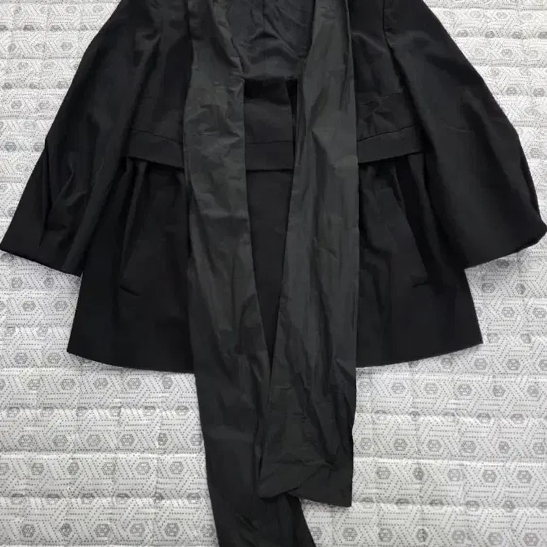 DKNY 디케이앤와이 블랙 리본 블라우스/자켓 ~55반 상품이미지5