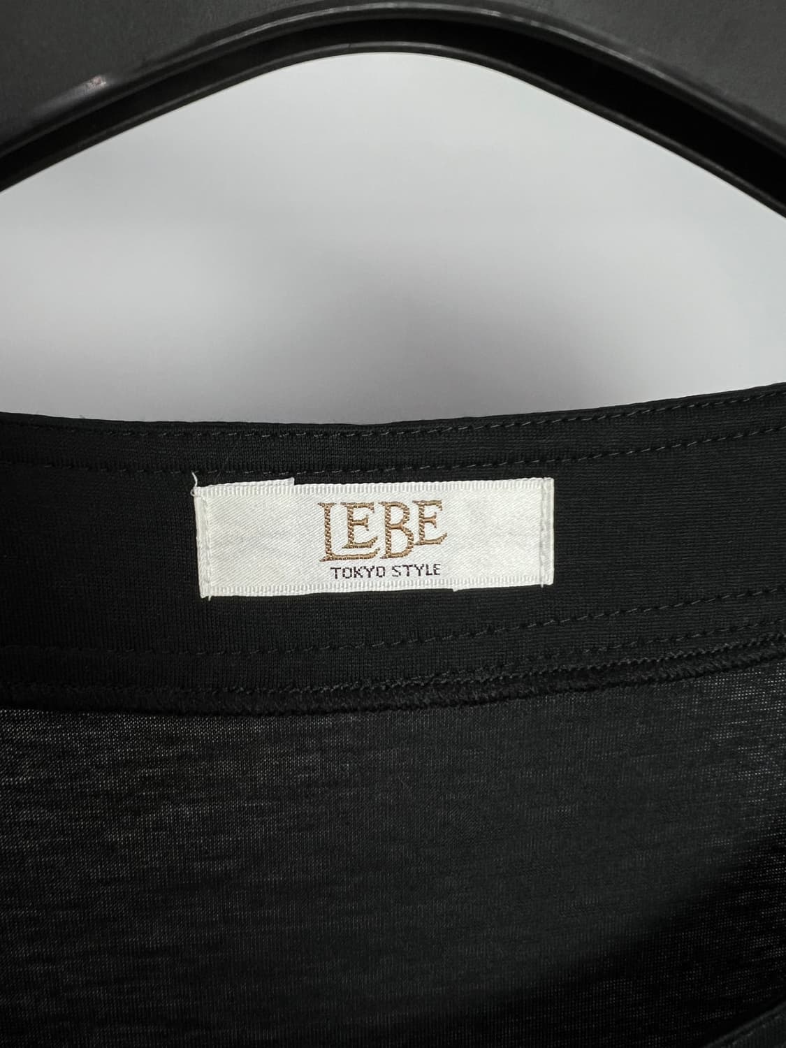 LEBE 디테일 반팔티  상품이미지3