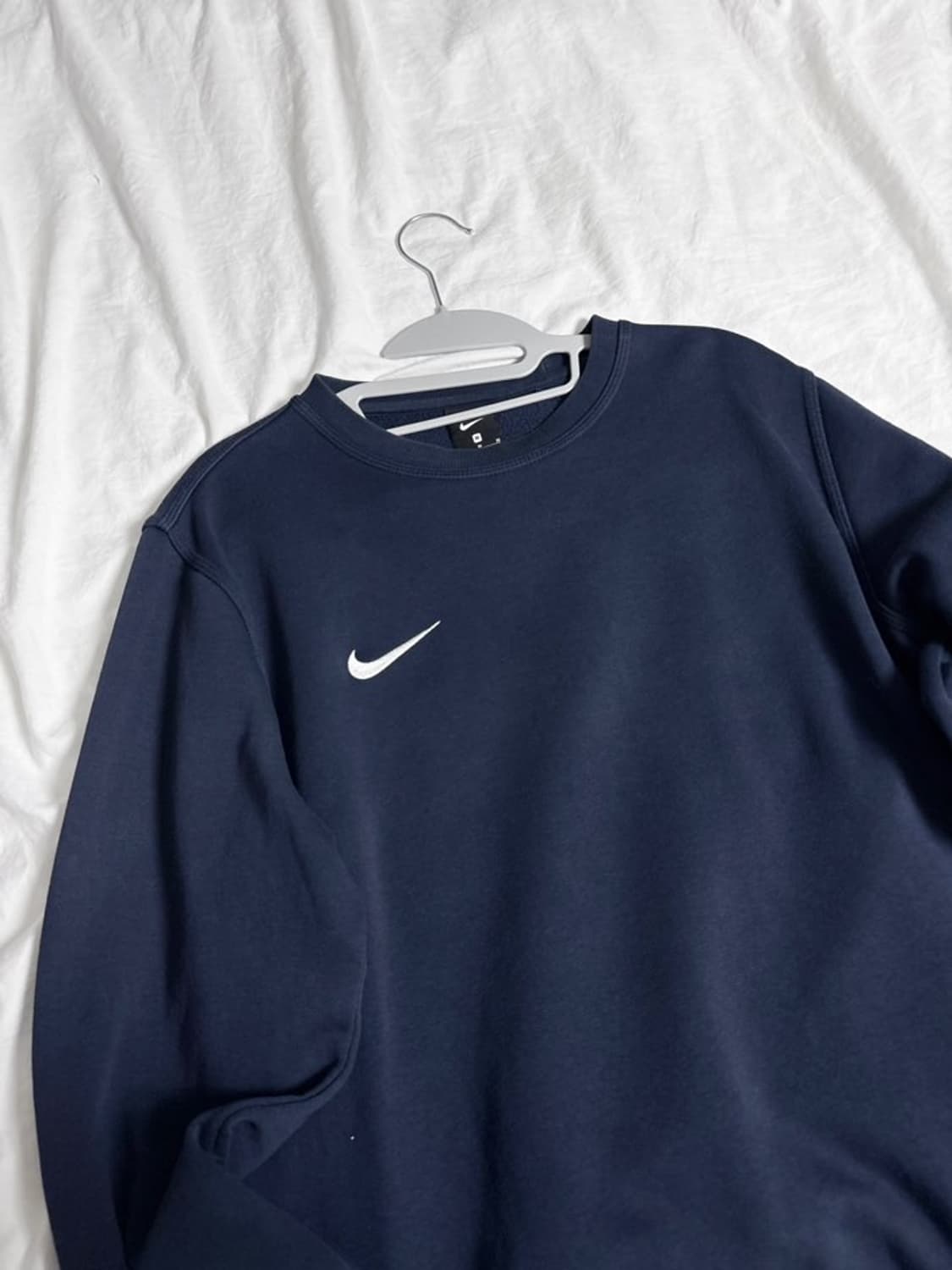 나이키 베이직 네이비 맨투맨 상품이미지2