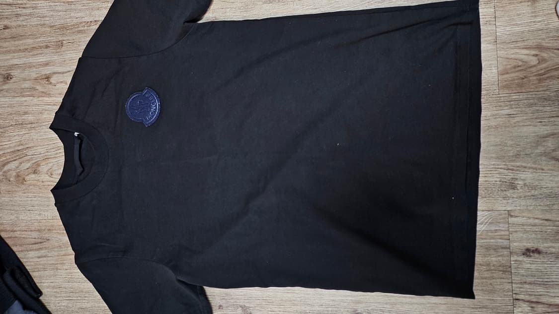 [A] 몽클레어 정품 반팔티 티셔츠 m 상품이미지1